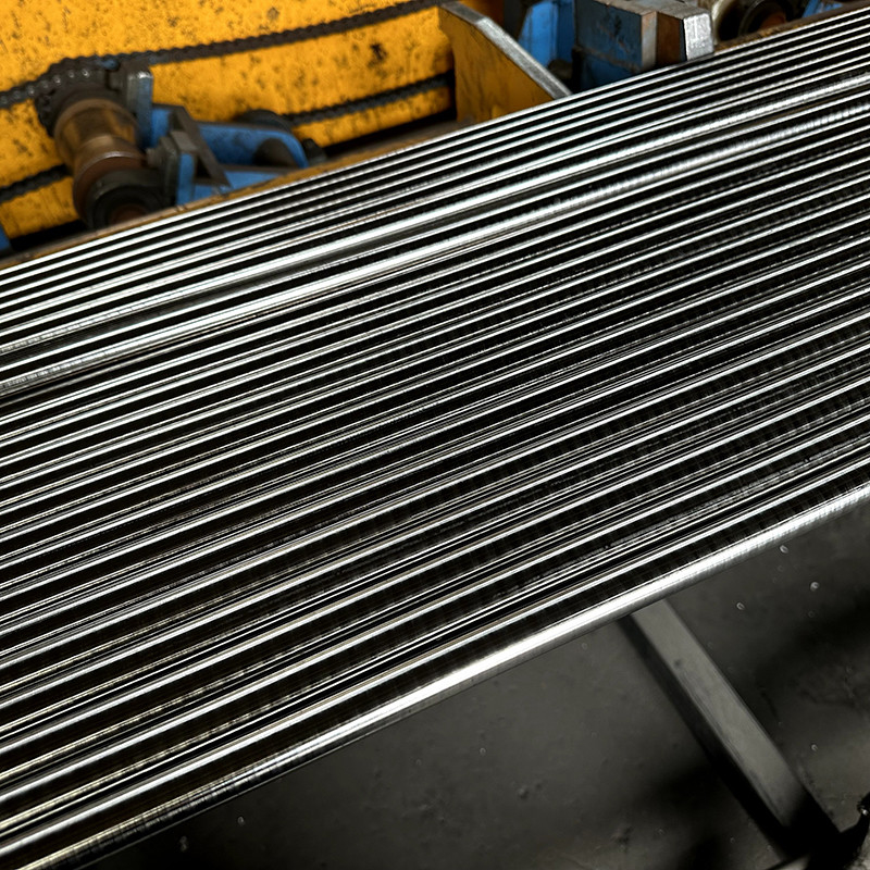 304 Grade 88 Stainless Steel Round Bar Rod Polished 600mm For Decoration